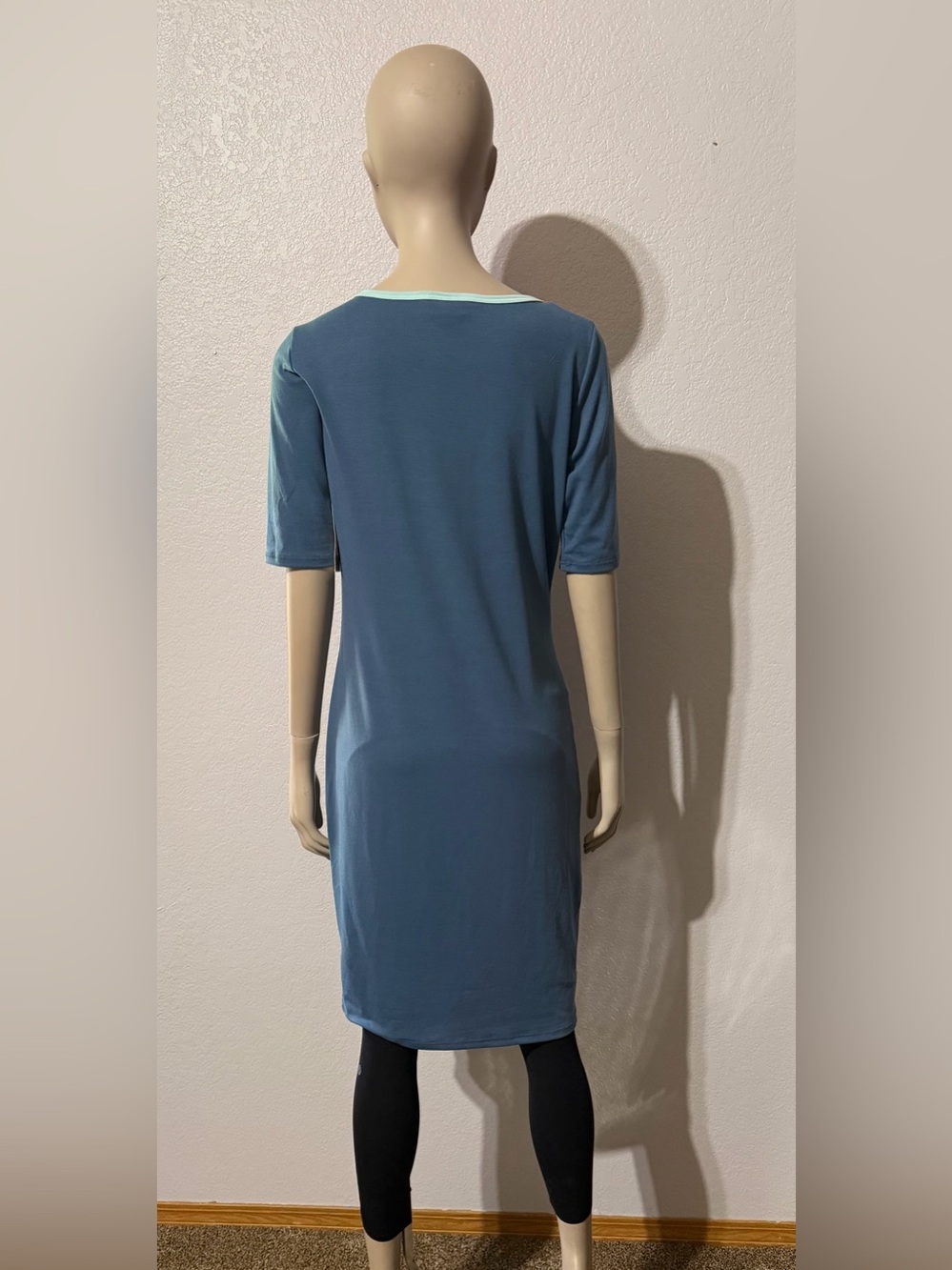 CLOSET CLEAR OUT ON ALL LULAROE MAKE AN OFFER BUNDLE NWT SMALL STRETCHY DRESS 😍 - Picture 5 of 12